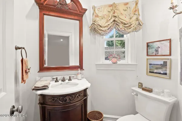 $25,000 | 44 Riverside Lane, Riverside, CT 06878
