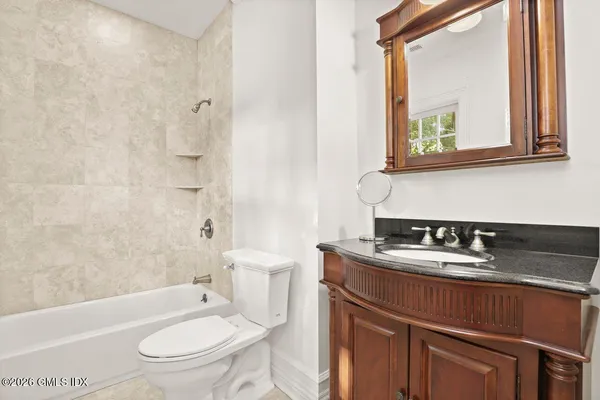 $25,000 | 44 Riverside Lane, Riverside, CT 06878
