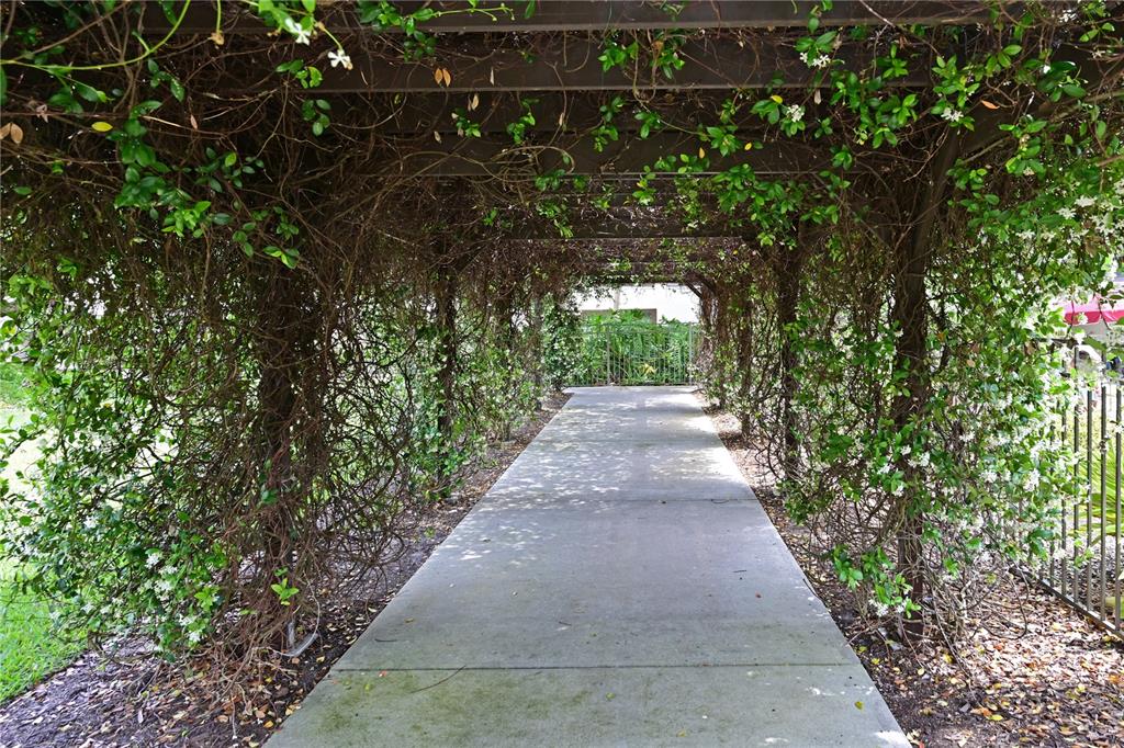 6287 Midnight Pass Road, Unit 201 Sarasota, FL 34242 - Photo 29 of 33