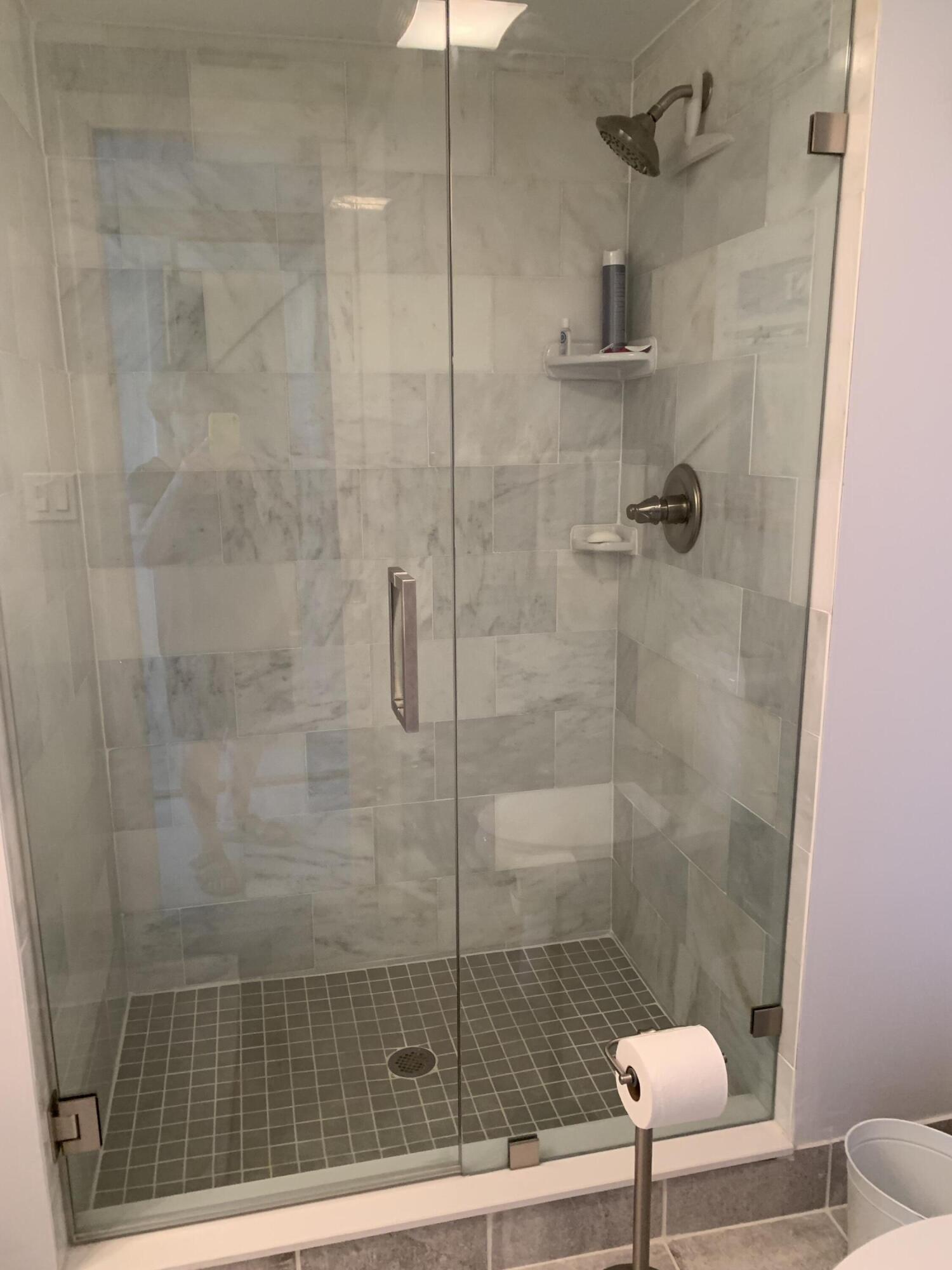 5340 Northwest 2nd Avenue, Unit 229 Boca Raton, FL 33487 - Photo 35 of 50 Guest Bath