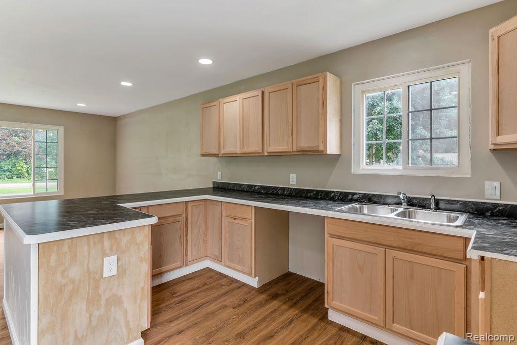 5055 Mack Road Howell, MI 48855 - Photo 11 of 26 Gallery Image 11