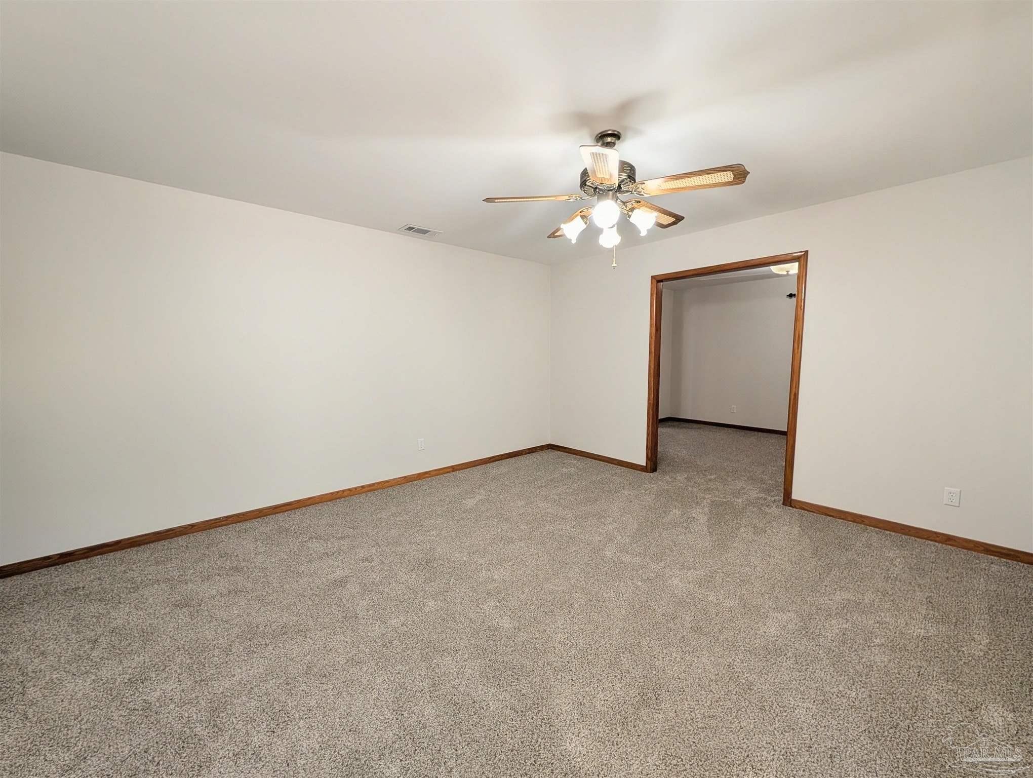 8733 Rebel Road Pensacola, FL 32526 - Photo 2 of 33