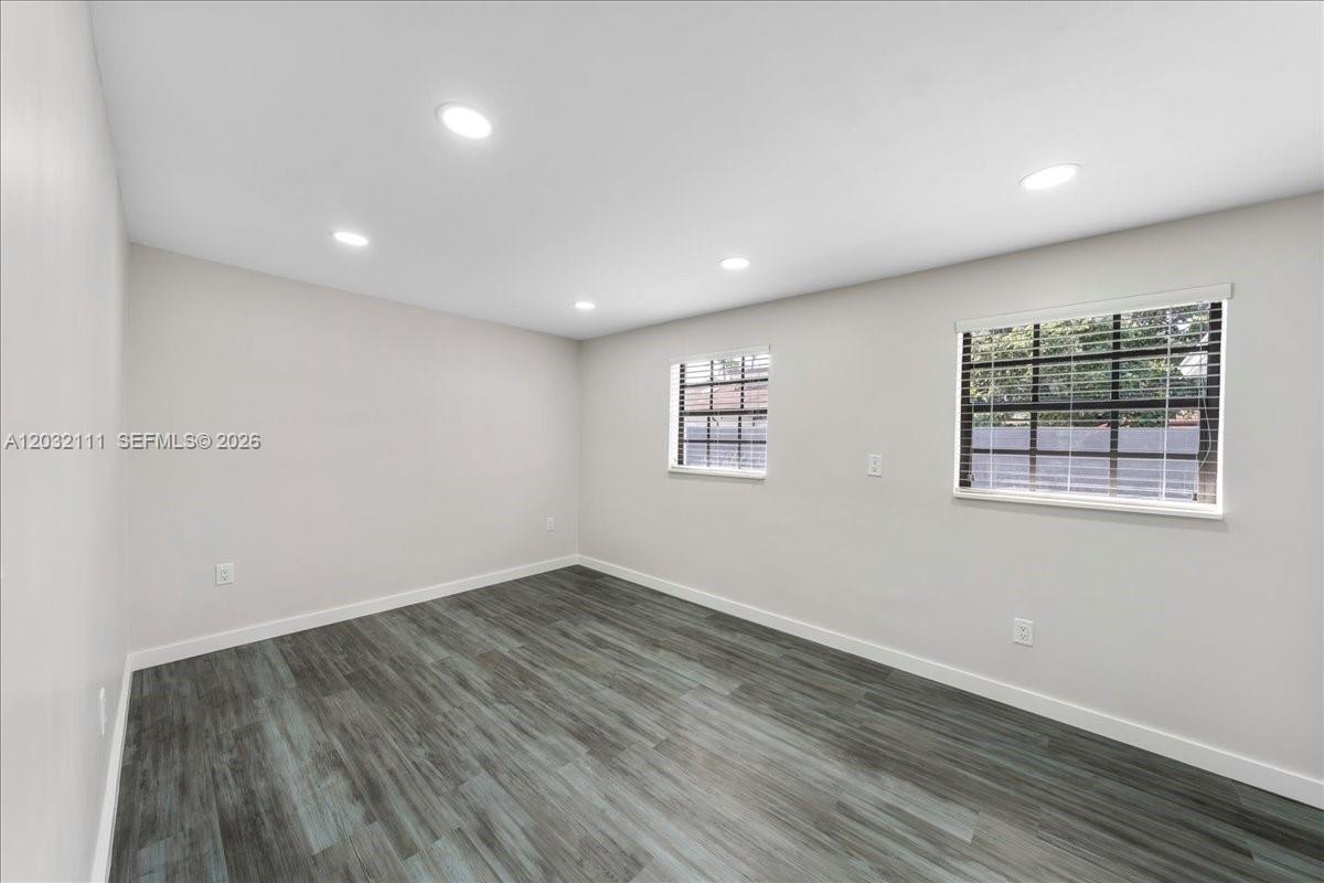 7705 Southwest 66th Street Miami, FL 33143 - Photo 43 of 60