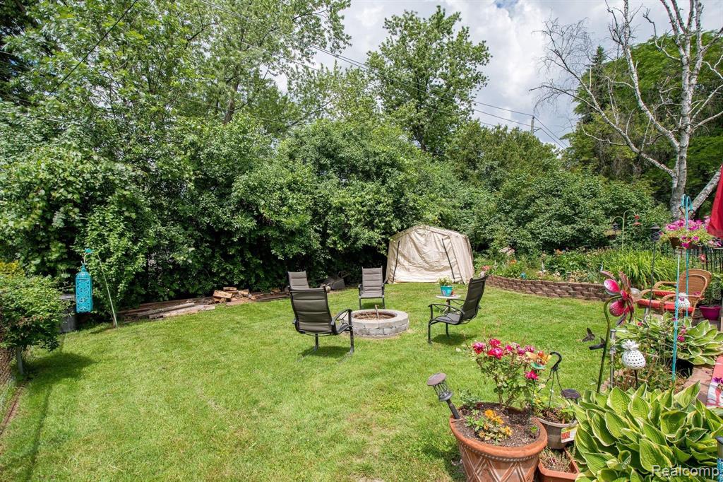 26159 Middlebelt Road Farmington Hills, MI 48334 - Photo 30 of 33