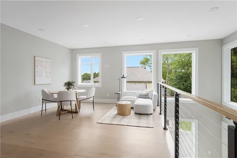 $1,395,000 | 43 12th Street, Unit B, Providence, RI 02906