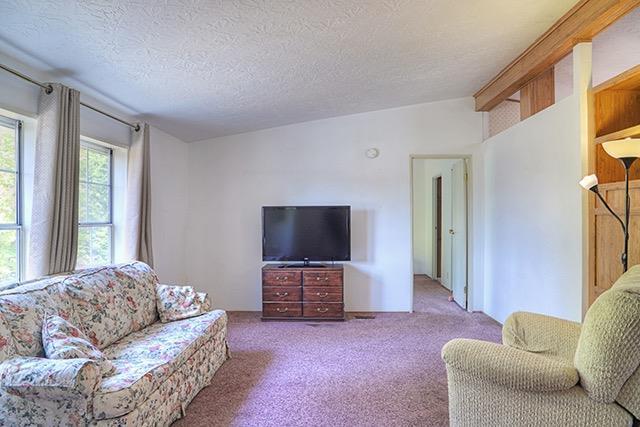 425 Flaming Road Grants Pass, OR 97526 - Photo 5 of 27 Additional Photo
