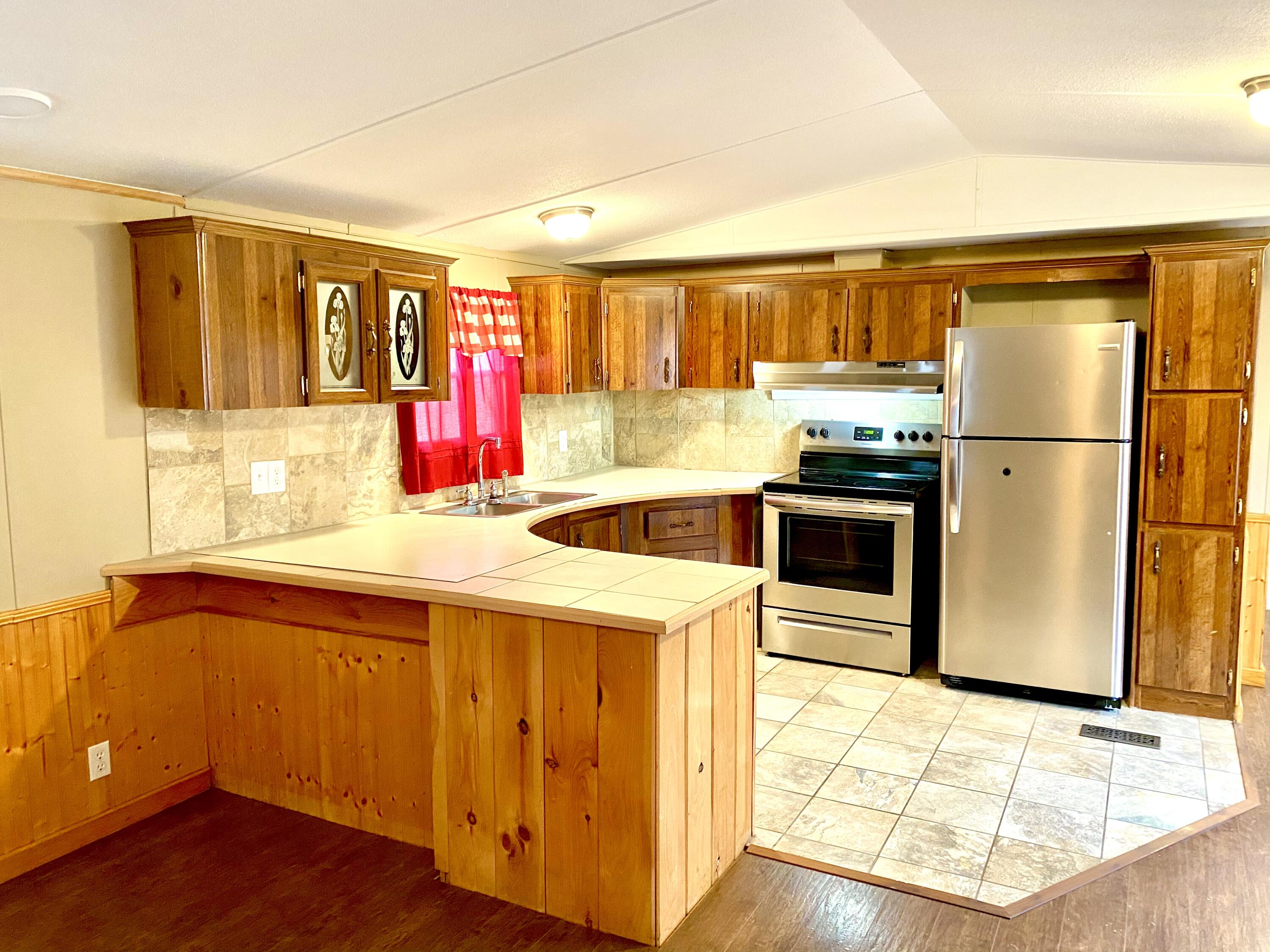 133 Copas Road Kingsport, TN 37663 - Photo 12 of 25 COPAS KITCHEN