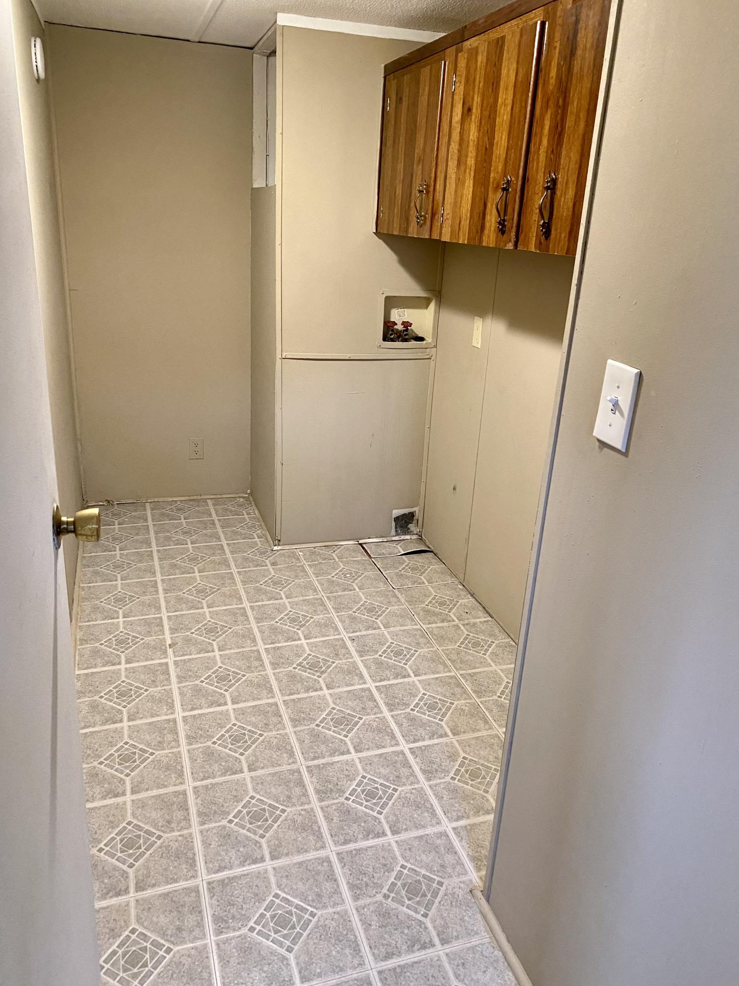 133 Copas Road Kingsport, TN 37663 - Photo 20 of 25 copas laundry