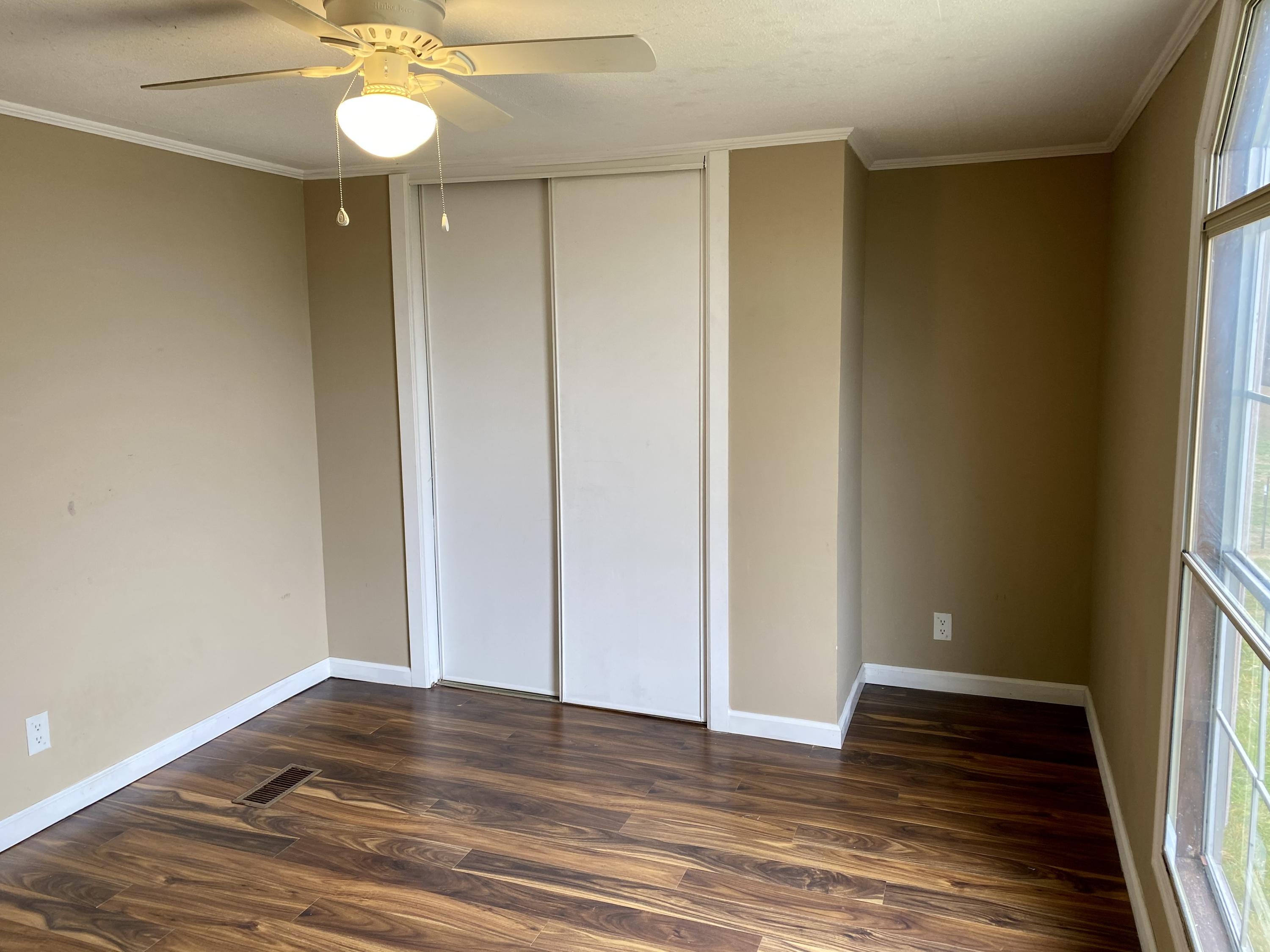 133 Copas Road Kingsport, TN 37663 - Photo 10 of 25 COPAS BED 1