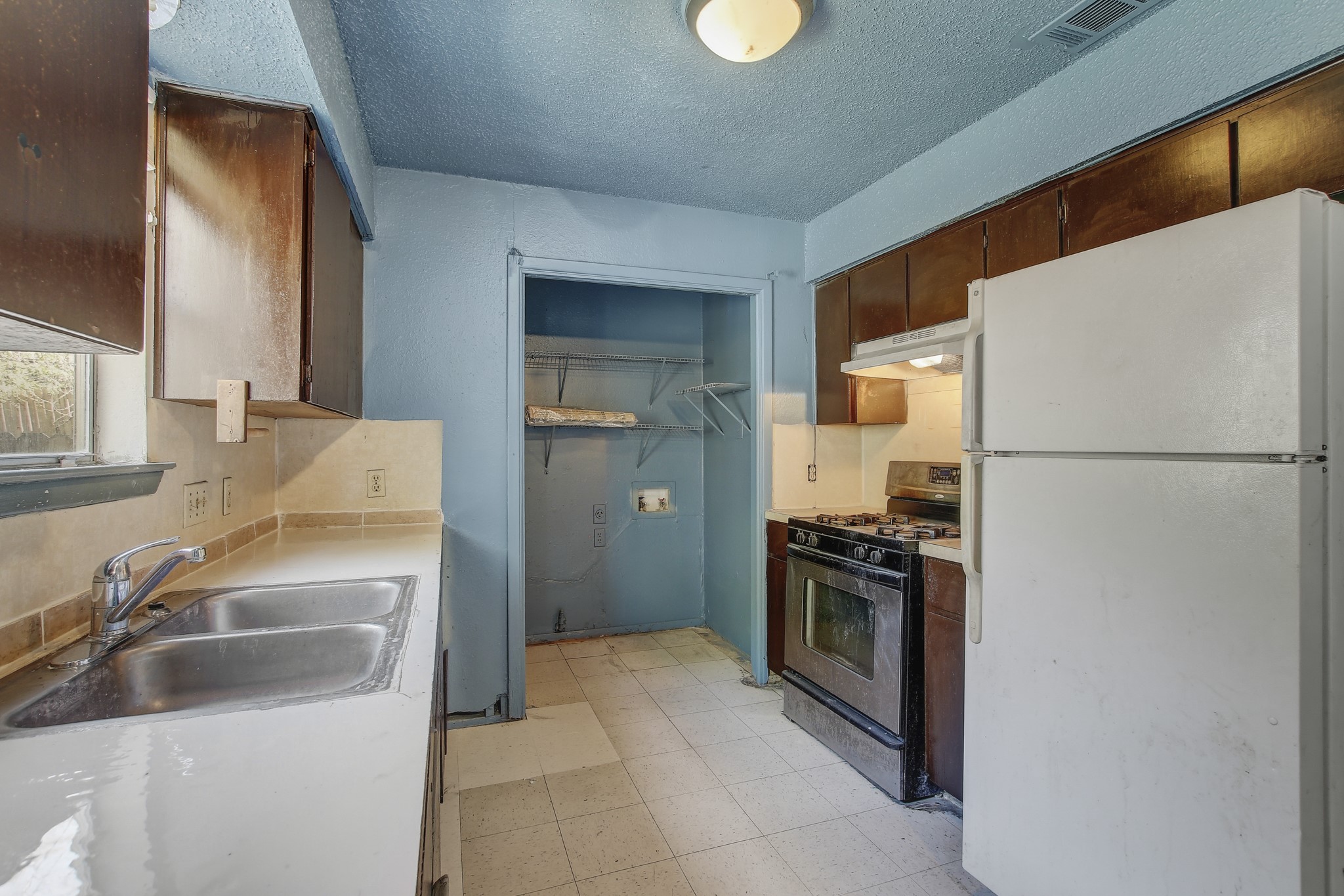 6207 Adalee Avenue Austin, TX 78723 - Photo 5 of 39