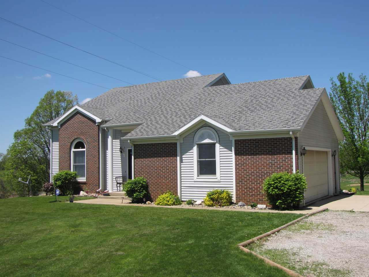 966 West River Road North Albion, IN 46701 - Photo 2 of 25 Gallery Image 2