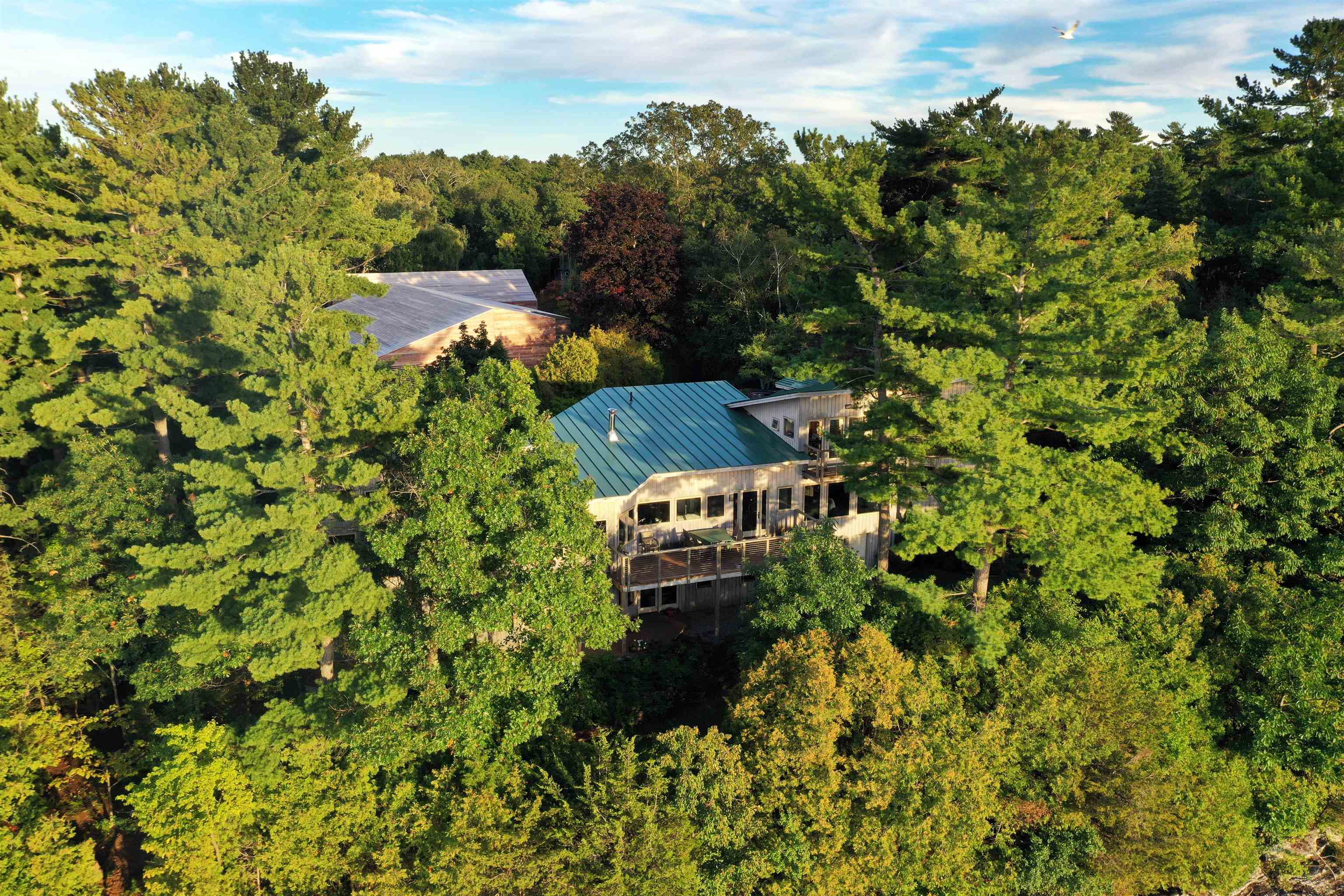 55 Oakledge Drive Burlington, VT 05401 - Photo 3 of 39