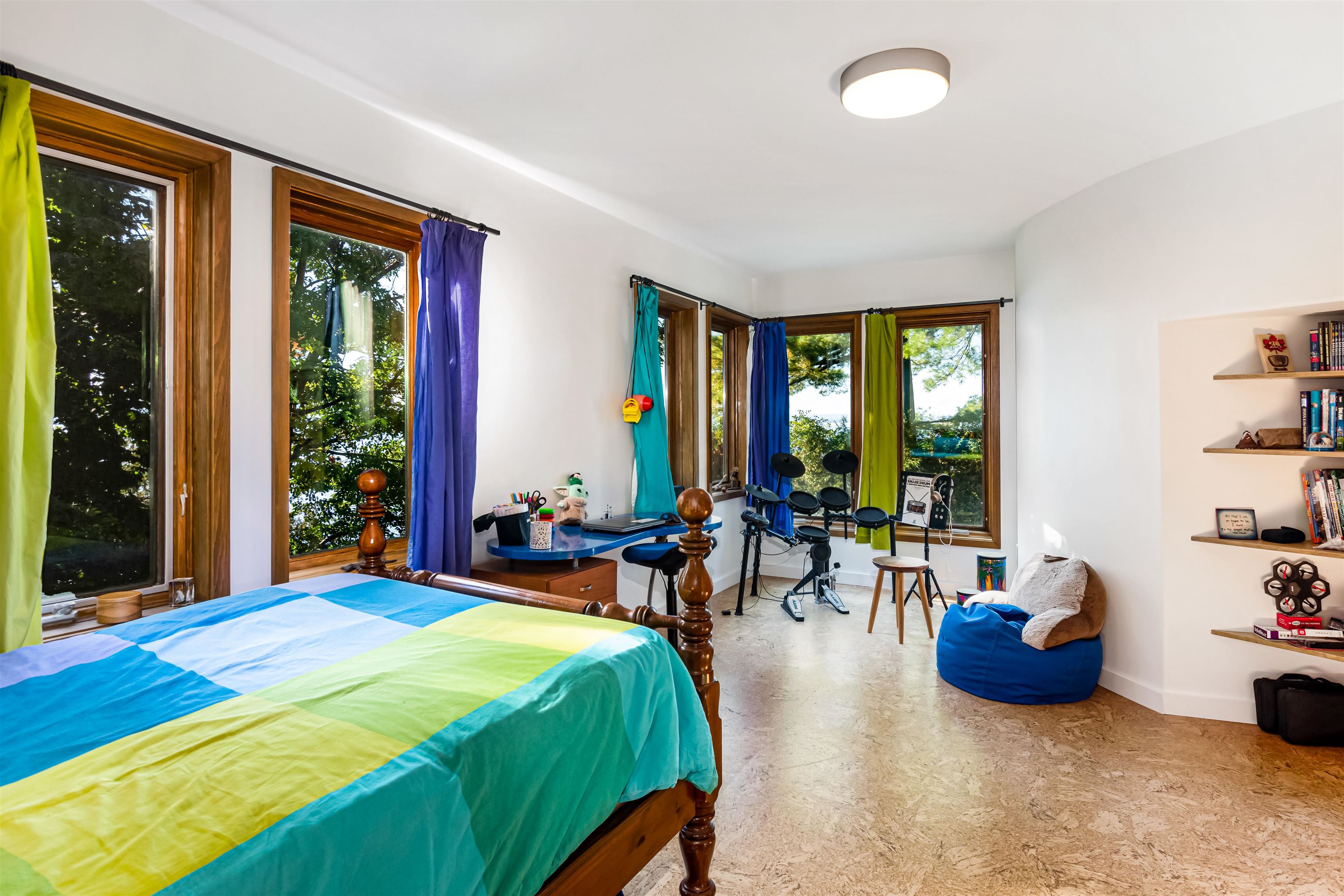 55 Oakledge Drive Burlington, VT 05401 - Photo 21 of 39