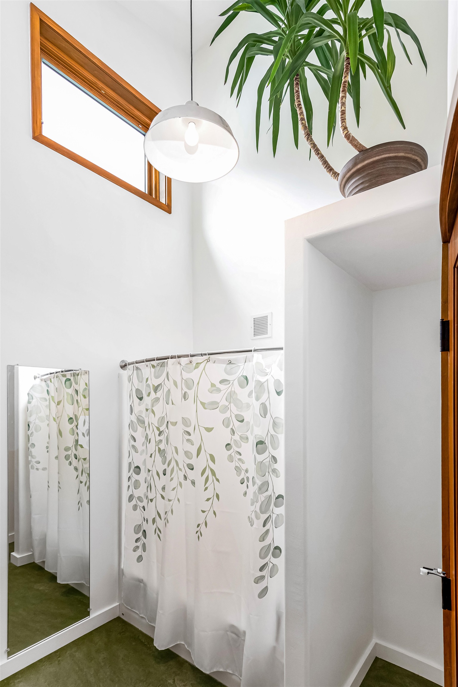 55 Oakledge Drive Burlington, VT 05401 - Photo 23 of 39