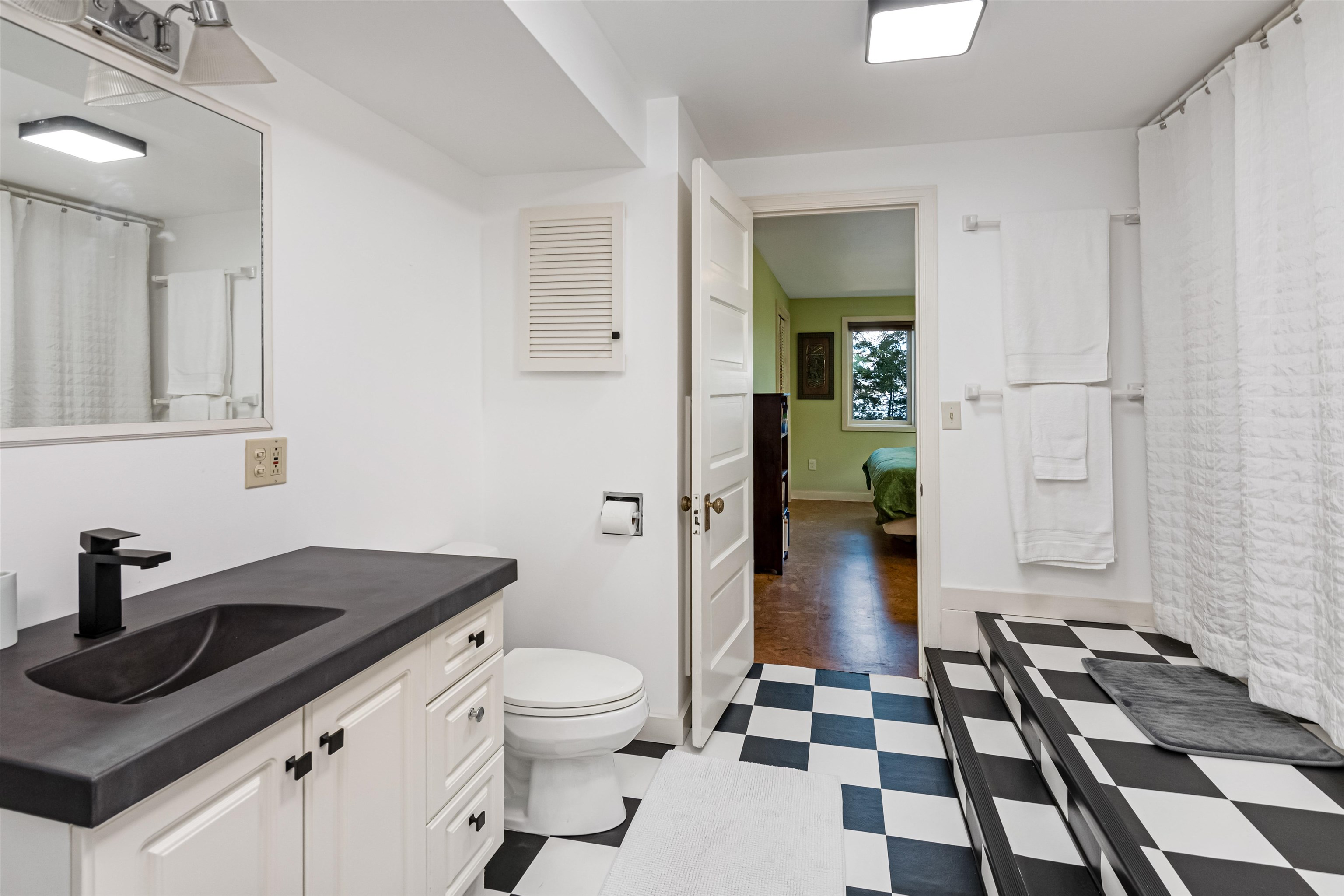 55 Oakledge Drive Burlington, VT 05401 - Photo 28 of 39