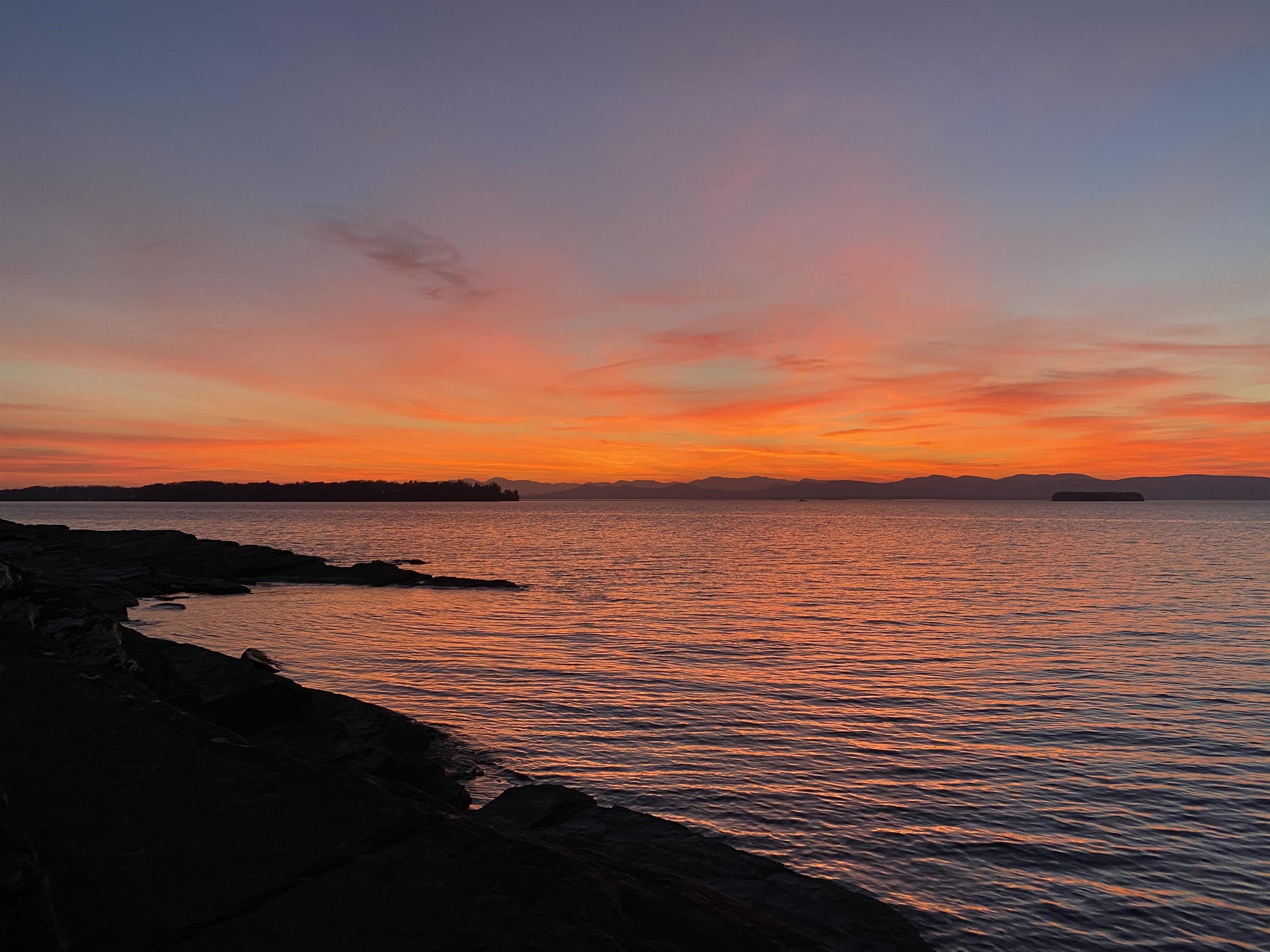55 Oakledge Drive Burlington, VT 05401 - Photo 37 of 39