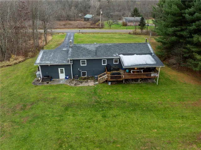 $270,000 | 97 East Sullivanville Road, Horseheads, NY 14845