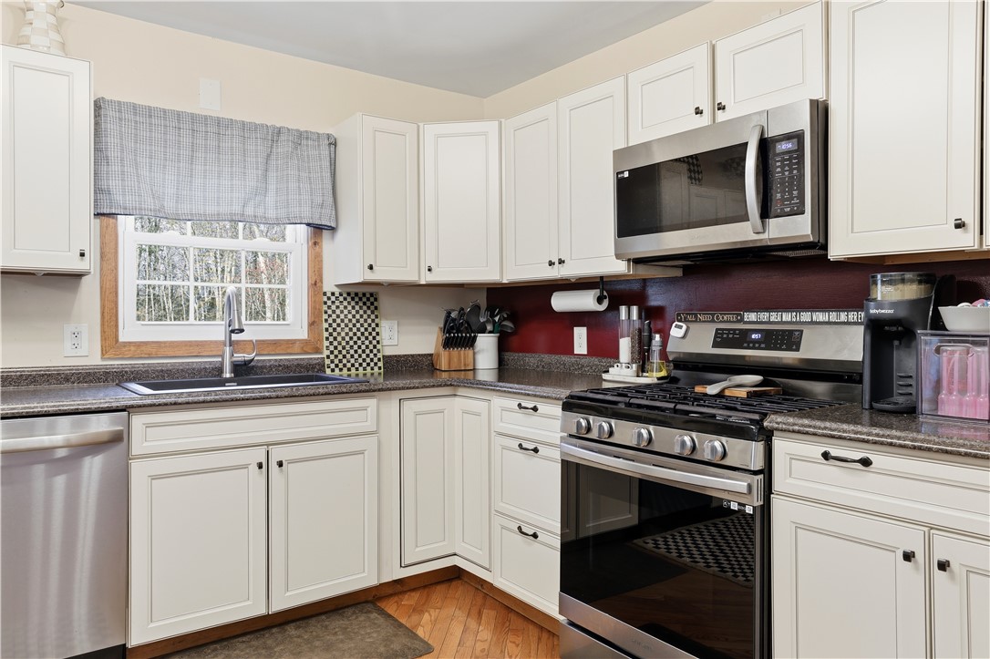 97 East Sullivanville Road Horseheads, NY 14845 - Photo 9 of 38