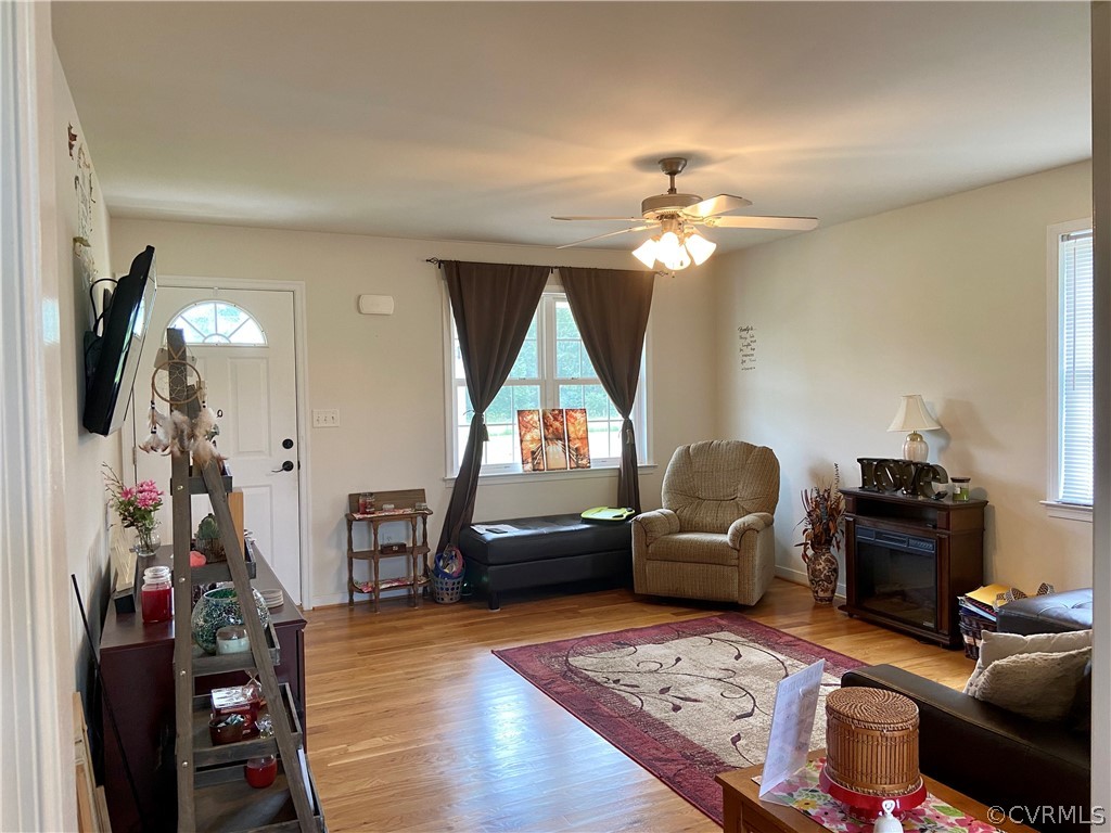22333 Cabin Point Road Disputanta, VA 23842 - Photo 8 of 13 Gallery Image 8