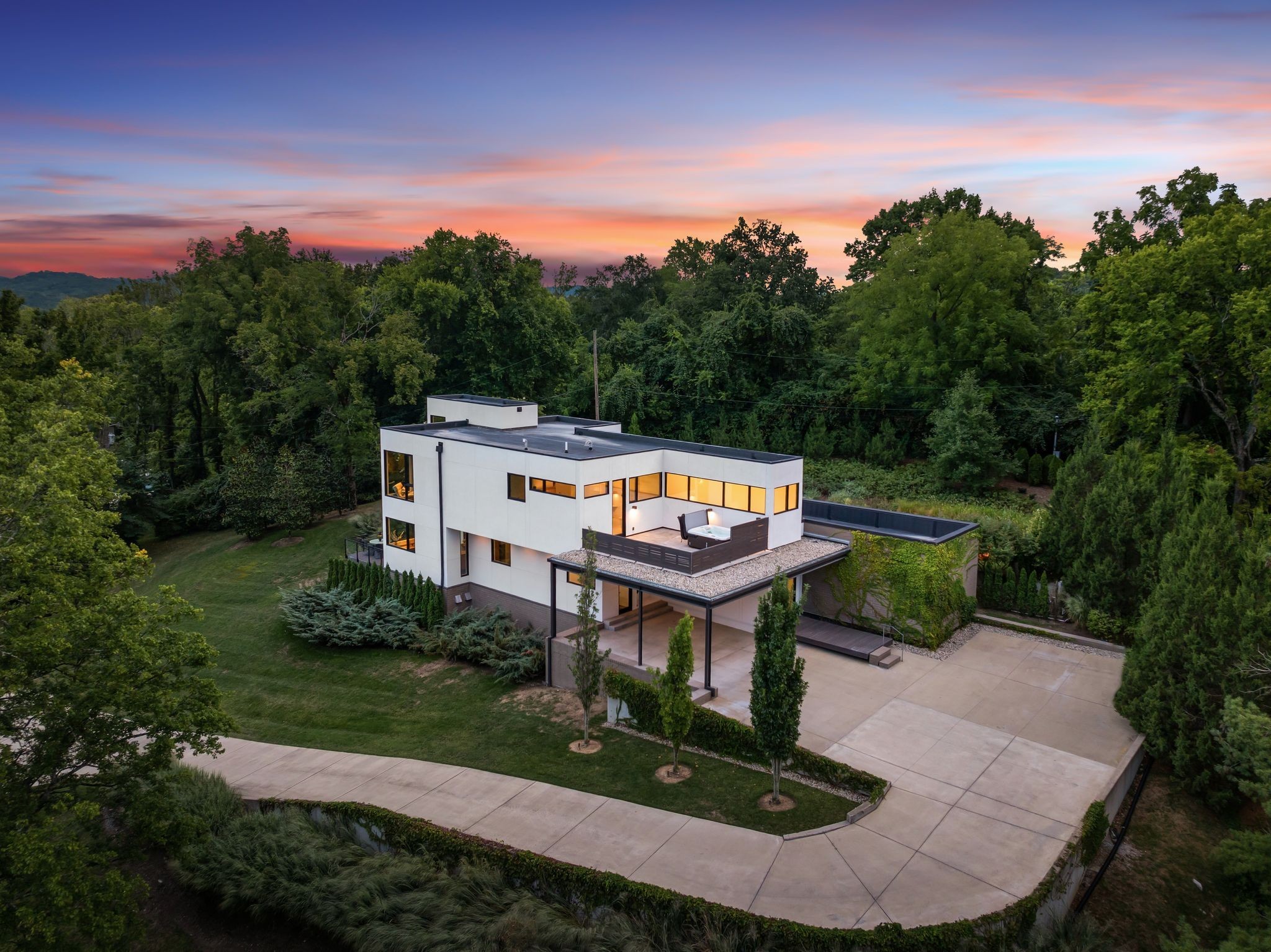 6321 East Valley Road Nashville, TN 37205 - Photo 6 of 71 Gallery Image 6