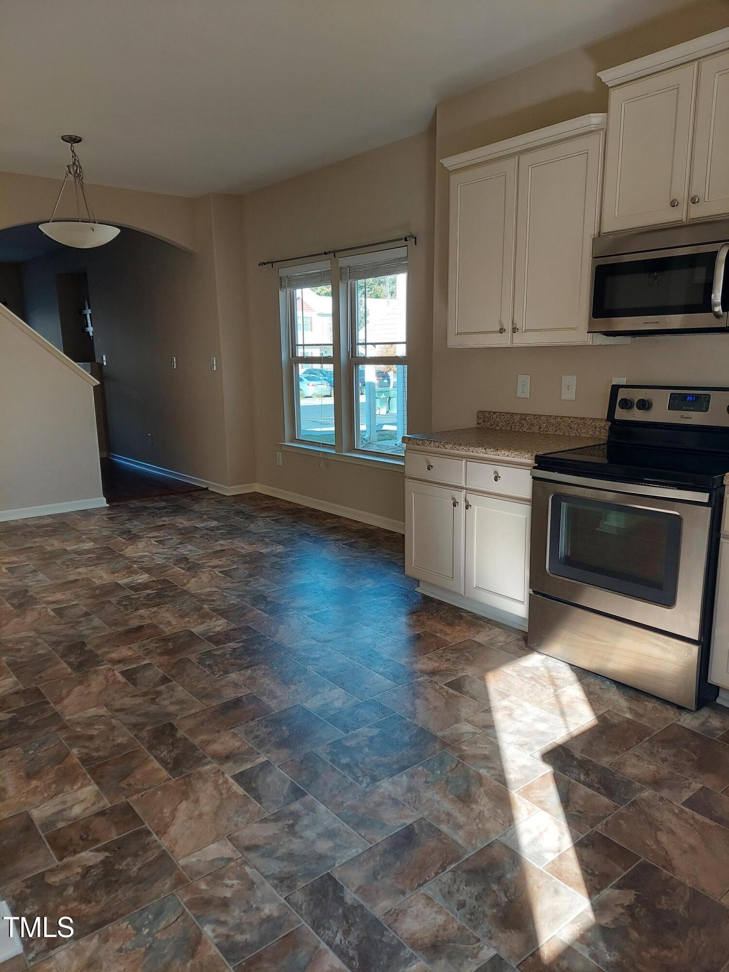 6432 Hatchies Drive Raleigh, NC 27610 - Photo 9 of 25 20241025_153612