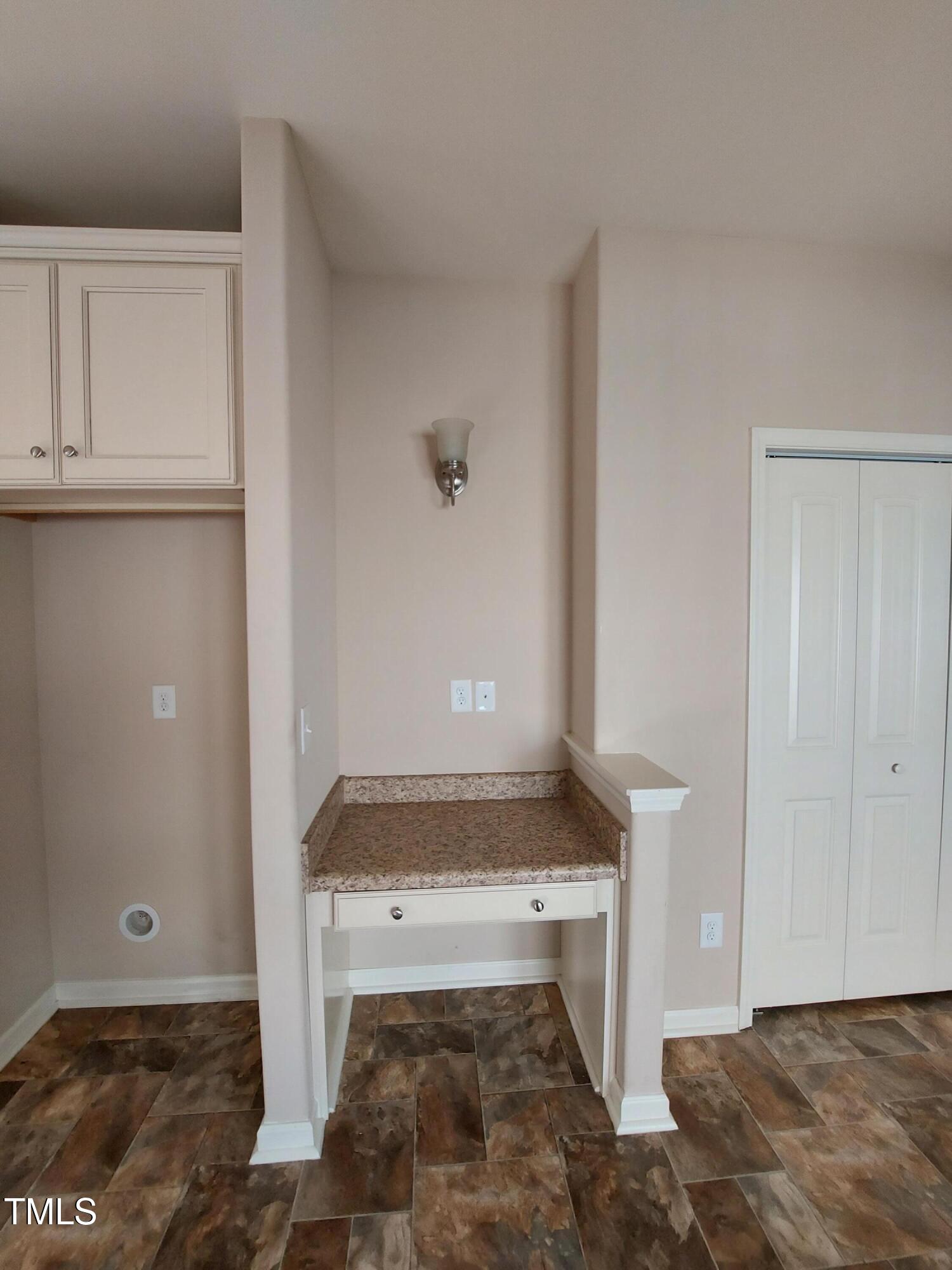 6432 Hatchies Drive Raleigh, NC 27610 - Photo 10 of 25 20241025_153628