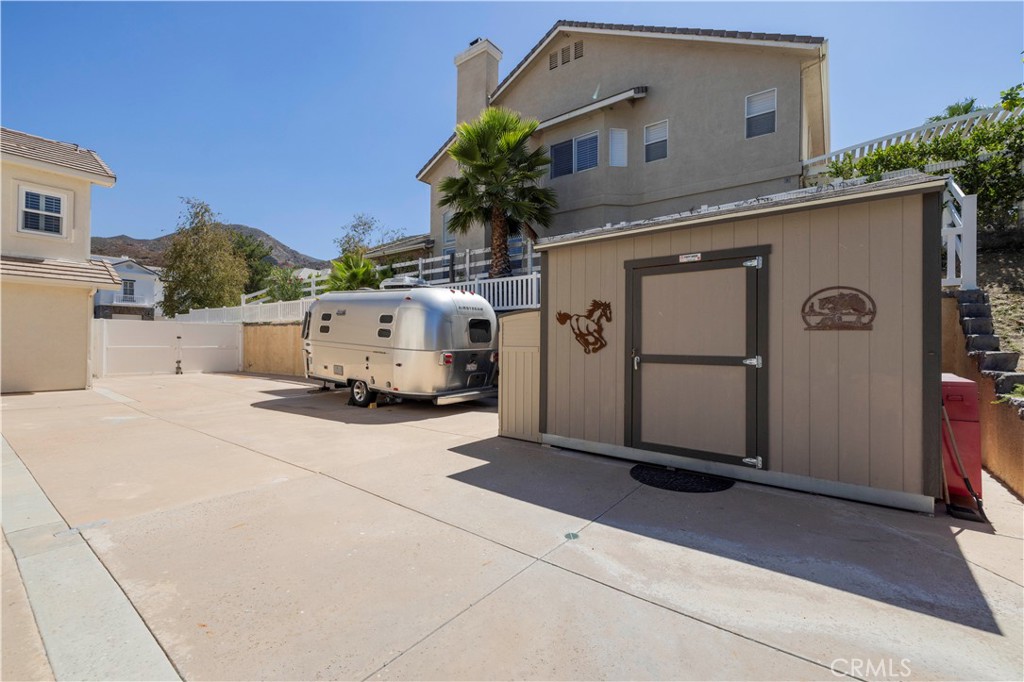 15260 Saddleback Road Canyon Country, CA 91387 - Photo 53 of 57 Gallery Image 53
