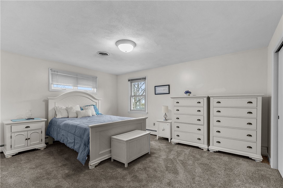 140 Ray Avenue Woonsocket, RI 02895 - Photo 23 of 43