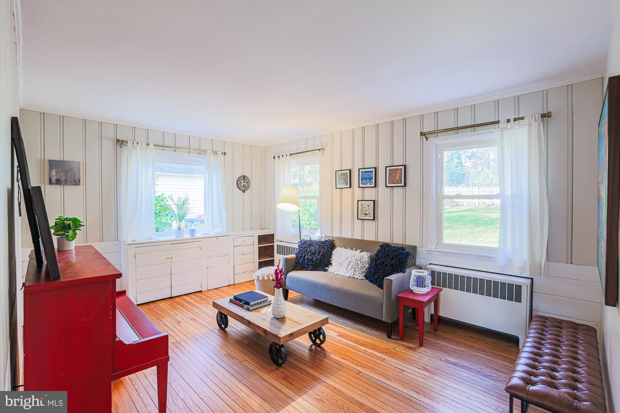 5508 South Bend Road Baltimore, MD 21209 - Photo 27 of 72 So much light comes into this home.