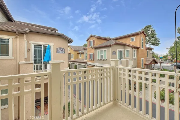 $425,000 | 3874 Polk Street, Unit F, Riverside, CA 92505