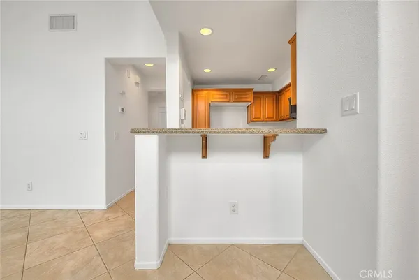 $425,000 | 3874 Polk Street, Unit F, Riverside, CA 92505