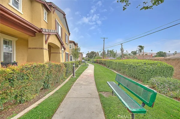 $425,000 | 3874 Polk Street, Unit F, Riverside, CA 92505