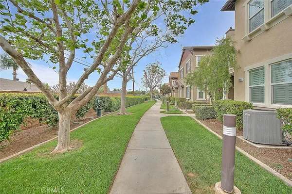 $425,000 | 3874 Polk Street, Unit F, Riverside, CA 92505