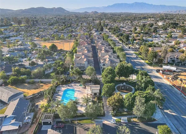 $425,000 | 3874 Polk Street, Unit F, Riverside, CA 92505