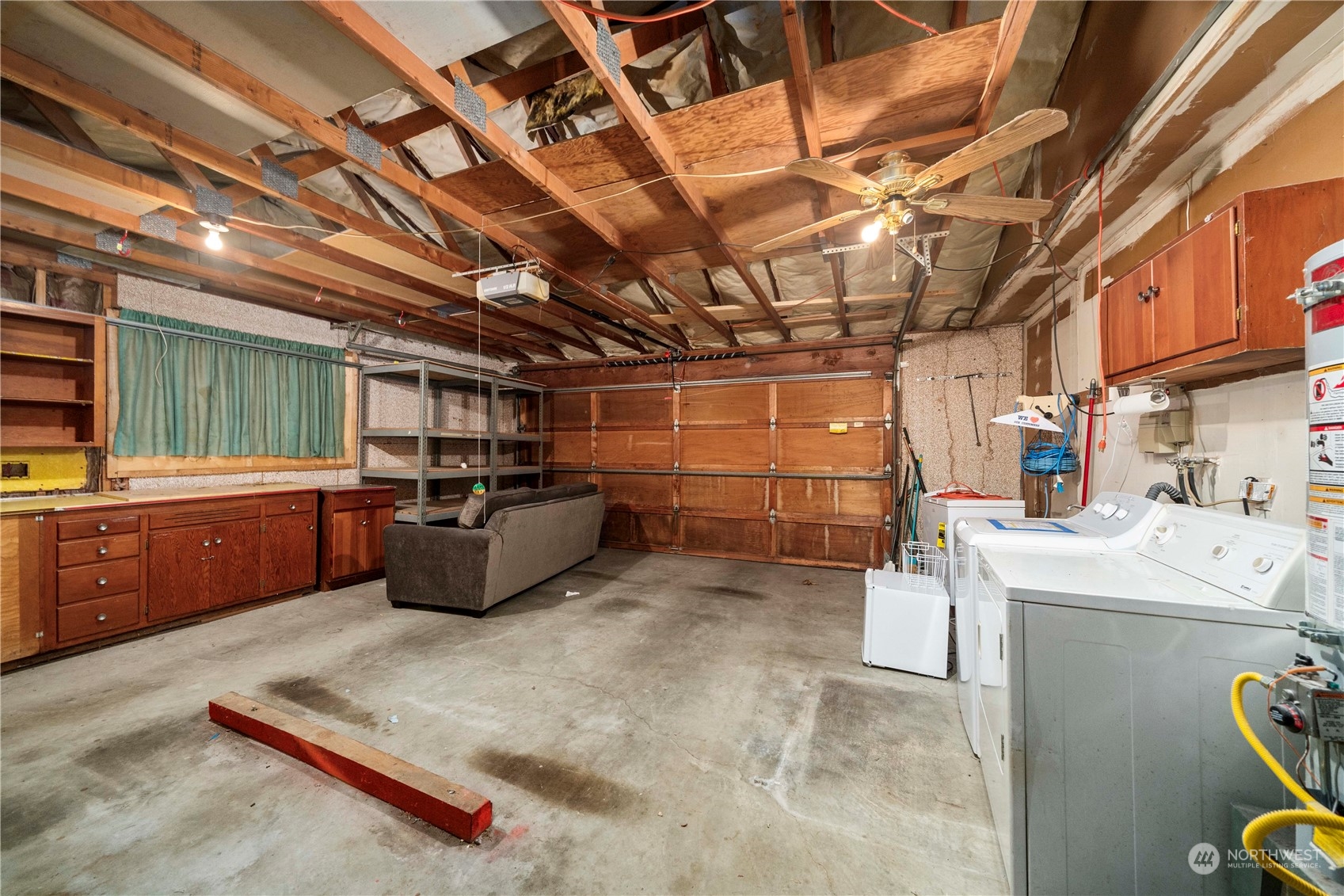 903 Southwest 104th Street Seattle, WA 98146 - Photo 25 of 26