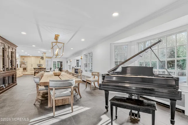 $3,750,000 | 132 Ave Of Two Rivers, Rumson, NJ 07760