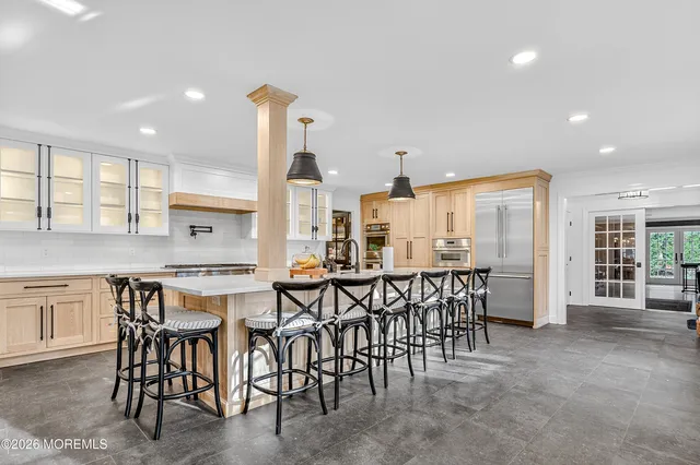 $3,750,000 | 132 Ave Of Two Rivers, Rumson, NJ 07760