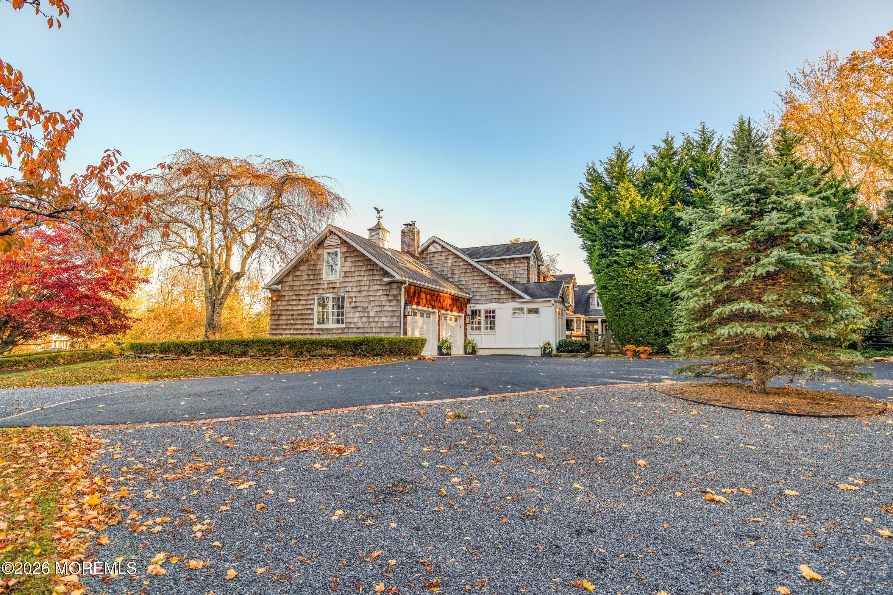 132 Ave Of Two Rivers Rumson, NJ 07760 - Photo 58 of 69 HUGE DRIVEWAY