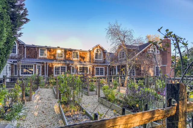 $3,750,000 | 132 Ave Of Two Rivers, Rumson, NJ 07760