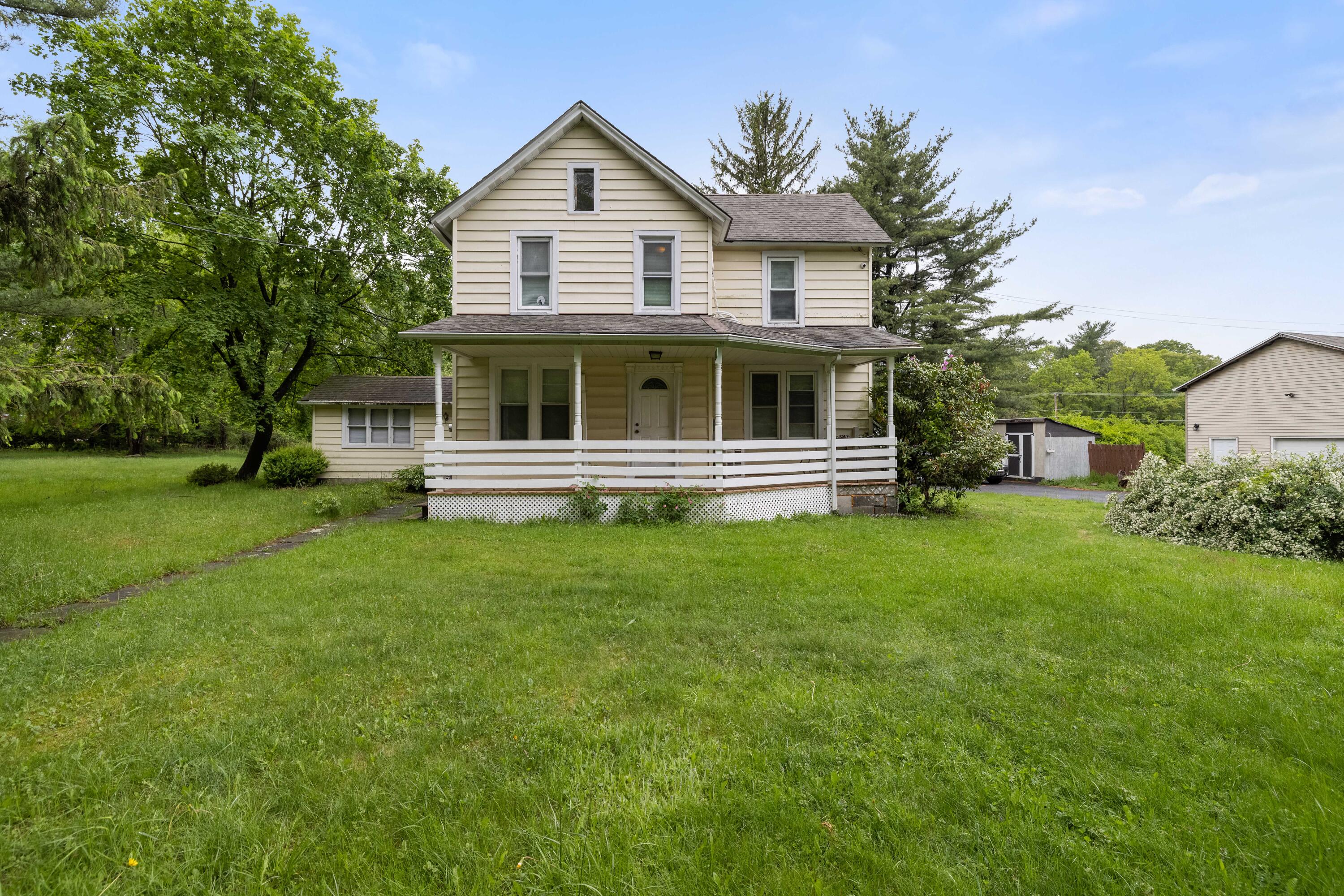 349 Carlton Road Mount Pocono, PA 18344 - Photo 1 of 48 RBR52700