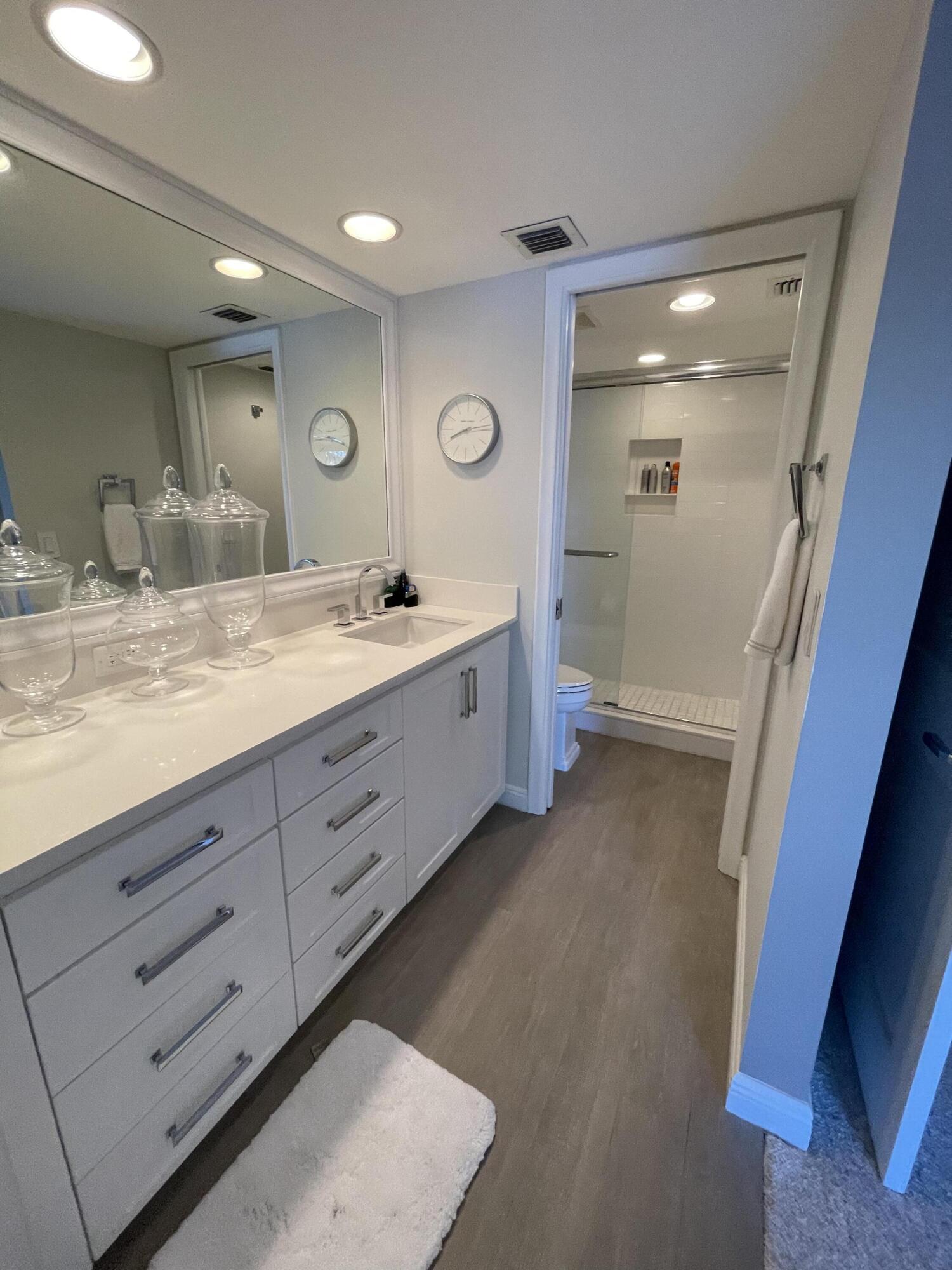 3311 Bridgewood Drive Boca Raton, FL 33434 - Photo 36 of 70 Master Bathroom 2nd Level