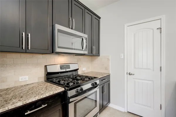 $1,850 | 11137 Bright Leaf Terrace, Unit 11137, Austin, TX 78748