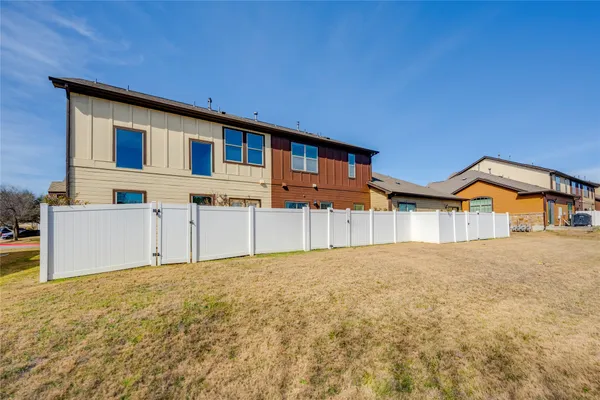 $1,850 | 11137 Bright Leaf Terrace, Unit 11137, Austin, TX 78748