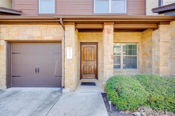 $1,850 | 11137 Bright Leaf Terrace, Unit 11137, Austin, TX 78748
