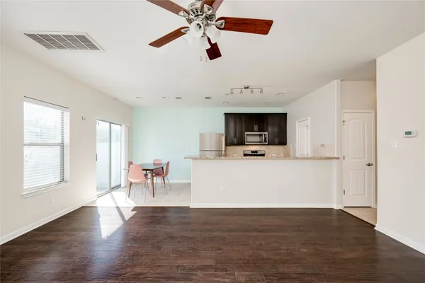 $1,850 | 11137 Bright Leaf Terrace, Unit 11137, Austin, TX 78748