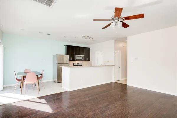 $1,850 | 11137 Bright Leaf Terrace, Unit 11137, Austin, TX 78748