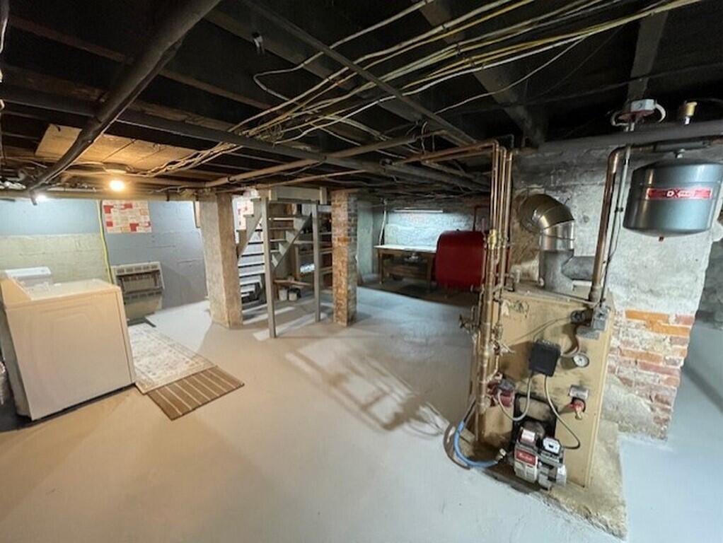 153 Maple Street Bangor, ME 04401 - Photo 35 of 51 thumbnail_IMG_2517