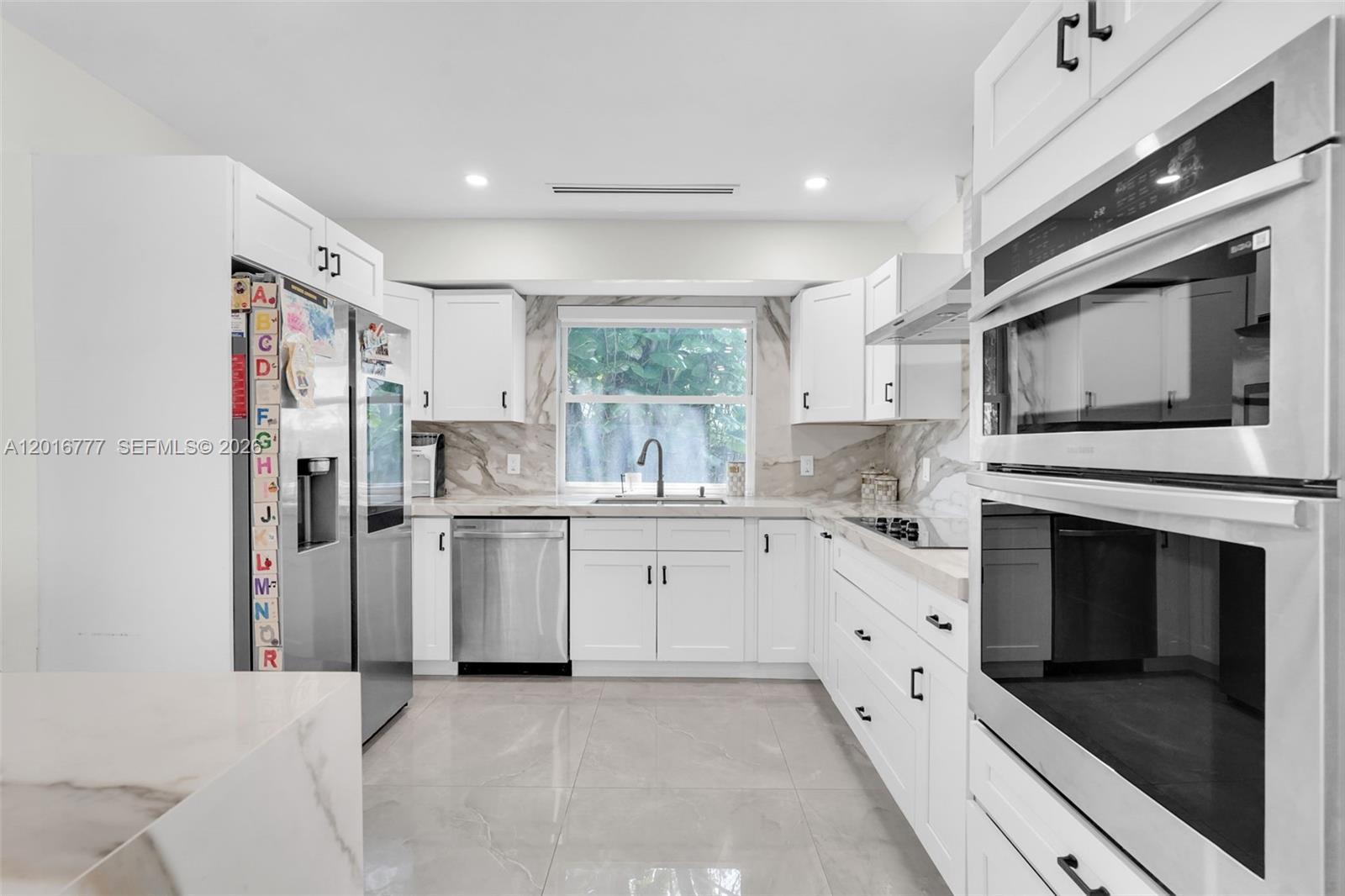 3411 Thomas Street Hollywood, FL 33021 - Photo 11 of 50