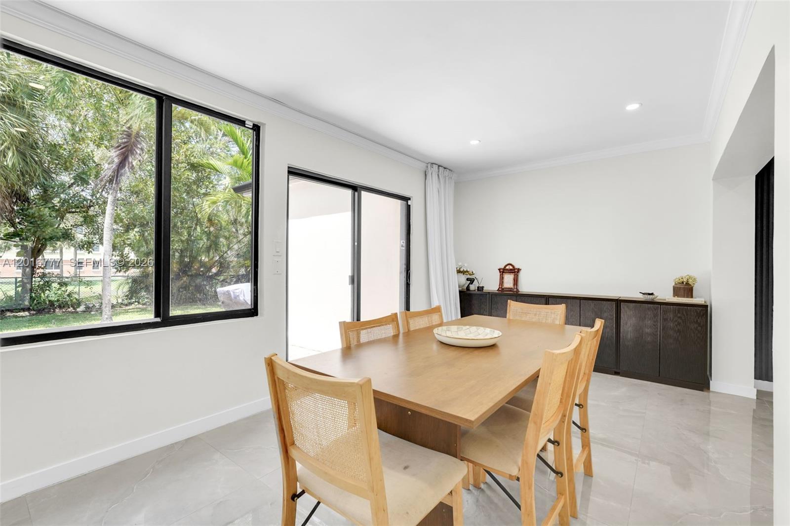 3411 Thomas Street Hollywood, FL 33021 - Photo 14 of 50