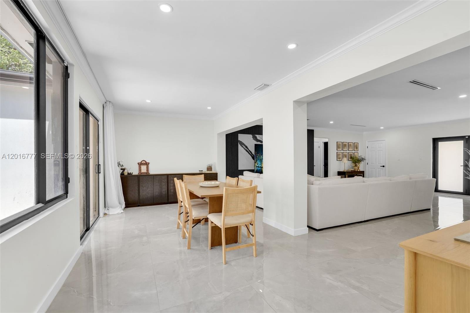 3411 Thomas Street Hollywood, FL 33021 - Photo 15 of 50
